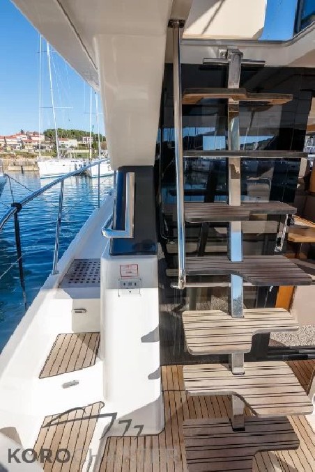 Bavaria Virtess 420 Fly | Yacht Charter Croatia | Travelboat