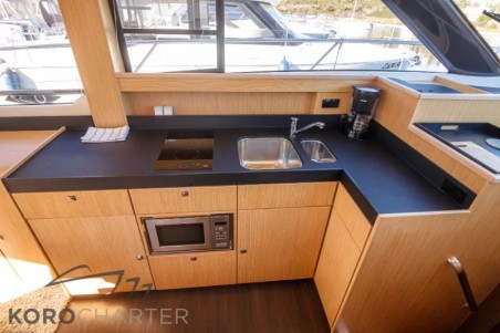 Bavaria Virtess 420 Fly | Yacht Charter Croatia | Travelboat