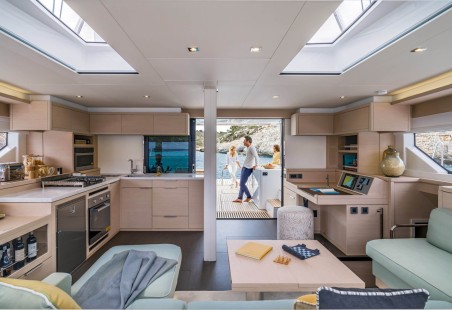 Lagoon 55 | Yacht Charter Croatia | Travelboat
