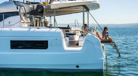 Lagoon Lagoon 43 - 4 + 2 cab. | Yacht Charter Greece | Travelboat