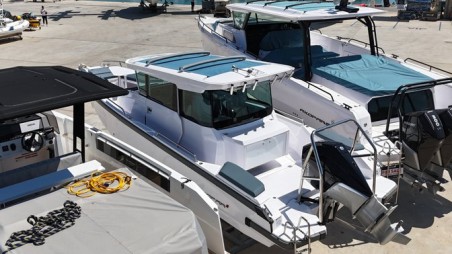 Axopar 29 XC Cross Cabin | Yacht Charter Croatia | Travelboat