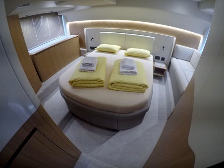 Galeon 480 Fly | Czarter jachtu Chorwacja | Travelboat