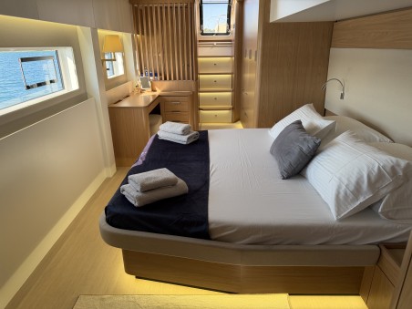 Bali 5.8 | Czarter jachtu Chorwacja | Travelboat