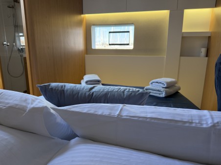 Bali 5.8 | Czarter jachtu Chorwacja | Travelboat
