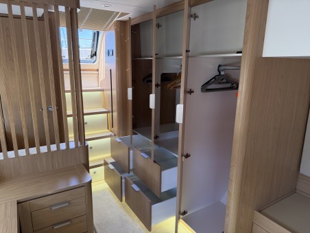 Bali 5.8 | Czarter jachtu Chorwacja | Travelboat
