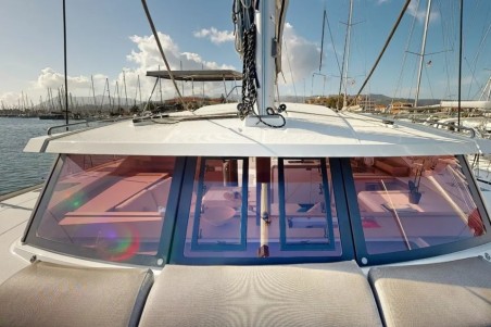 Fountaine Pajot Isla 40 | Yacht Charter Greece | Travelboat