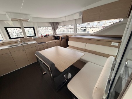Lagoon 43 | Yacht Charter Croatia | Travelboat