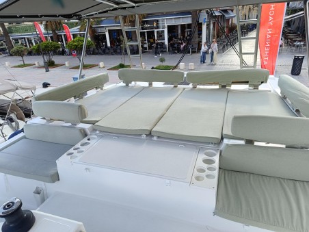 Bali Catspace OW | Yacht Charter Greece | Travelboat