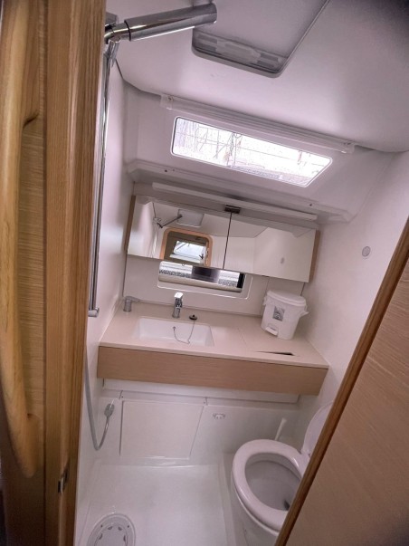 Dufour 48 | Yacht Charter Greece | Travelboat