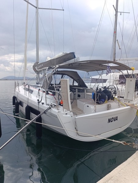 Dufour 48 | Yacht Charter Greece | Travelboat