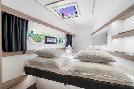 Fountaine Pajot Isla 40 | Yacht Charter British Virgin Islands | Travelboat