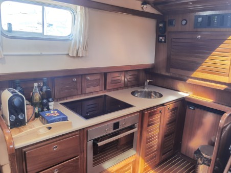 Menorquin 160 Balsamico | Yacht Charter Spain | Travelboat