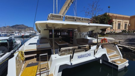 Fountaine Pajot Elba 45 | Yacht Charter Italy | Travelboat