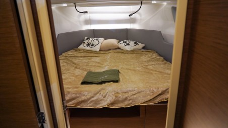 Delphia 10 Sedan | Czarter jachtu Chorwacja | Travelboat