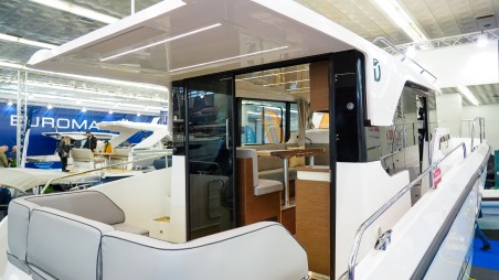 Delphia 10 Sedan | Czarter jachtu Chorwacja | Travelboat