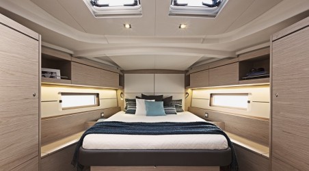 Oceanis 46.1 | Yacht Charter Croatia | Travelboat