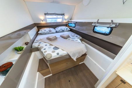 Bali 4.1 - 4 cab. | Yacht Charter Croatia | Travelboat