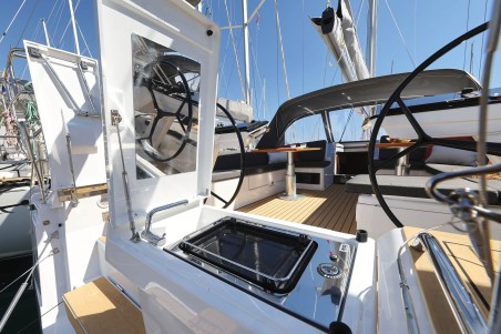 Hanse 460 | Yacht Charter Croatia | Travelboat