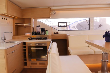 Lagoon 51 | Yacht Charter British Virgin Islands | Travelboat