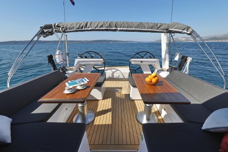 Hanse 510 | Yacht Charter Croatia | Travelboat