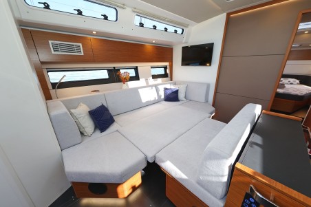 Hanse 510 | Yacht Charter Croatia | Travelboat