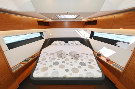 Hanse 510 | Yacht Charter Croatia | Travelboat