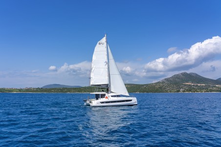Bali 4.2 | Czarter jachtu Grecja | Travelboat