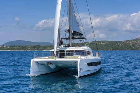 Bali 4.2 | Czarter jachtu Grecja | Travelboat