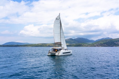 Bali Catspace | Yacht Charter Greece | Travelboat
