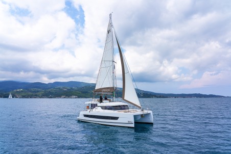 Bali Catspace | Yacht Charter Greece | Travelboat