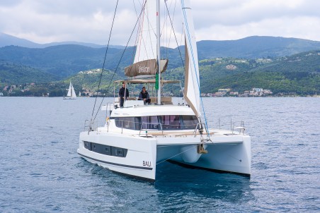 Bali Catspace | Yacht Charter Greece | Travelboat
