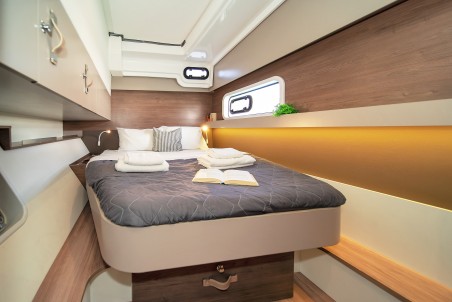 Bali Catspace | Yacht Charter Greece | Travelboat