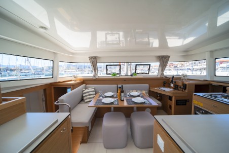 Excess 11 - 4 + 1 + 1 cab. | czarter jachtu Grecja | Travelboat