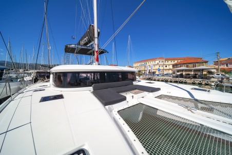 Lagoon 46 | Yacht Charter Greece | Travelboat