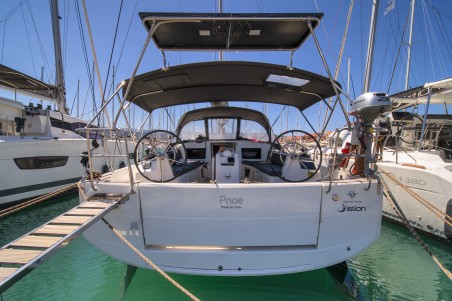 Sun Odyssey 410 | Yacht Charter Greece | Travelboat