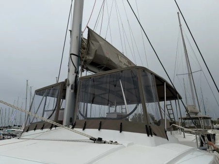 Bali 5.2 | Yacht Charter Greece | Travelboat