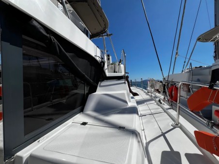 Bali Catspace Kos 40 | Yacht Charter Greece | Travelboat
