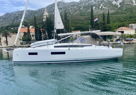 Sun Odyssey 350 | Yacht Charter Croatia | Travelboat