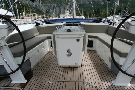 Beneteau Oceanis 51.1 | Yacht Charter Croatia | Travelboat