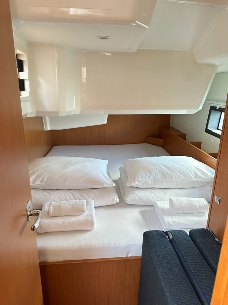 Bavaria C38 | Yacht Charter Croatia | Travelboat
