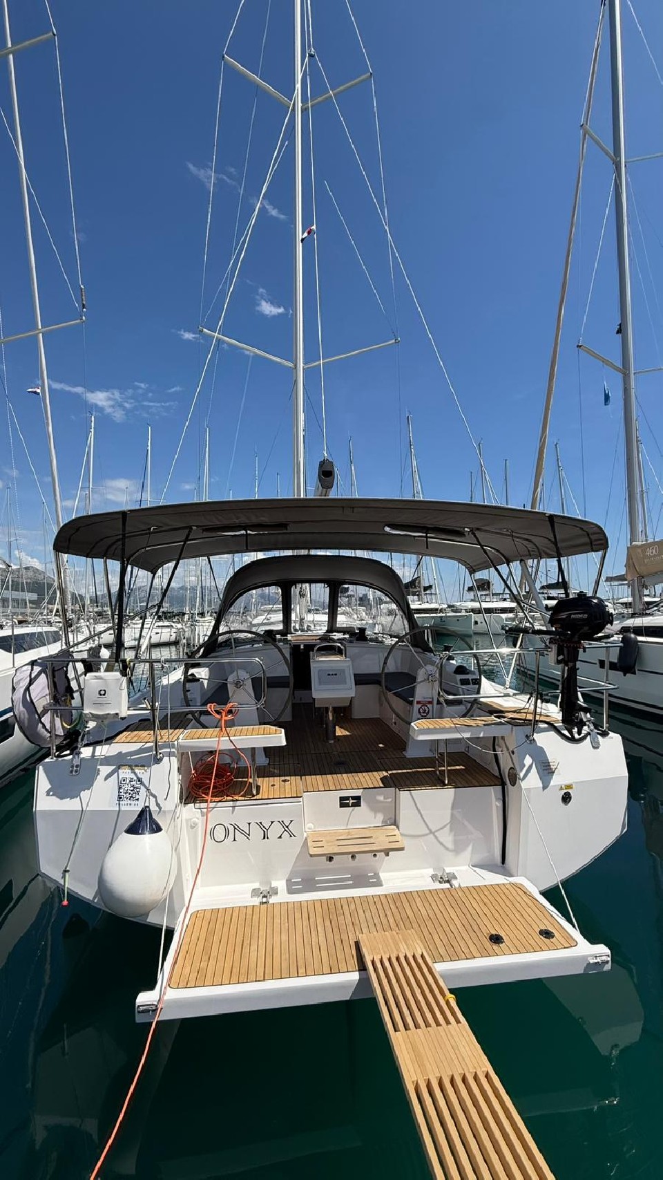 Bavaria C42 | Czarter jachtu Chorwacja | Travelboat