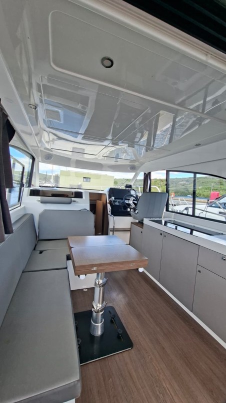 Antares 11 Fly OB | Yacht Charter Croatia | Travelboat
