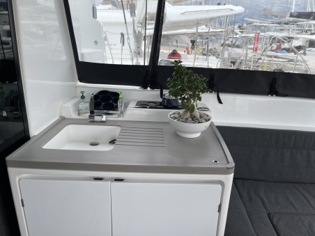 Lagoon 50 | Yacht Charter Greece | Travelboat