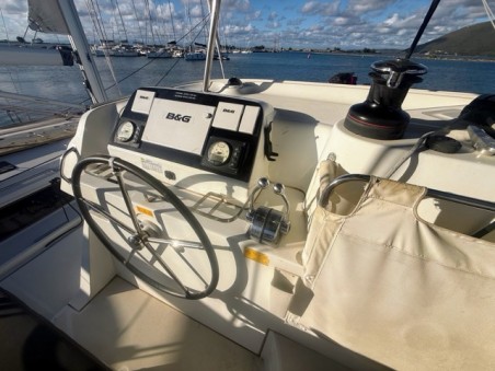 Lagoon 42 | Yacht Charter Greece | Travelboat