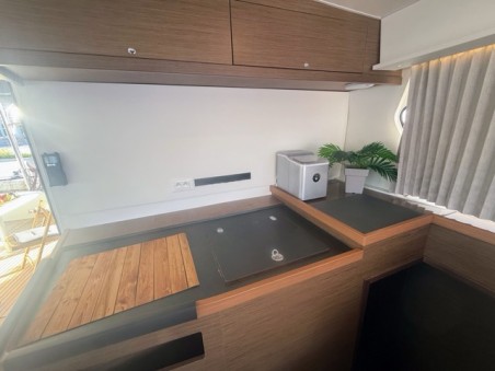 Lagoon 42 | Yacht Charter Greece | Travelboat