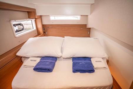 Bali 4.2 | Yacht Charter Croatia | Travelboat
