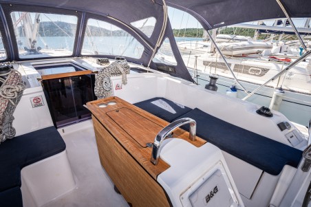 Bavaria C42 | Yacht Charter Croatia | Travelboat