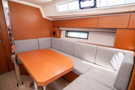 Bavaria C42 | Yacht Charter Croatia | Travelboat