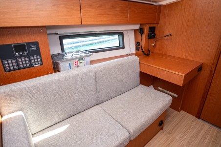 Bavaria C42 | Yacht Charter Croatia | Travelboat