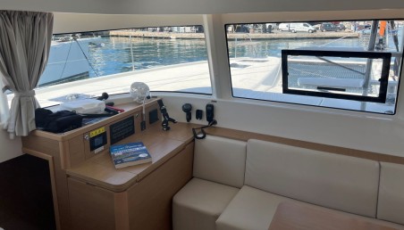 Excess 14 - 4 + 2 cab. | Yacht Charter France | Travelboat